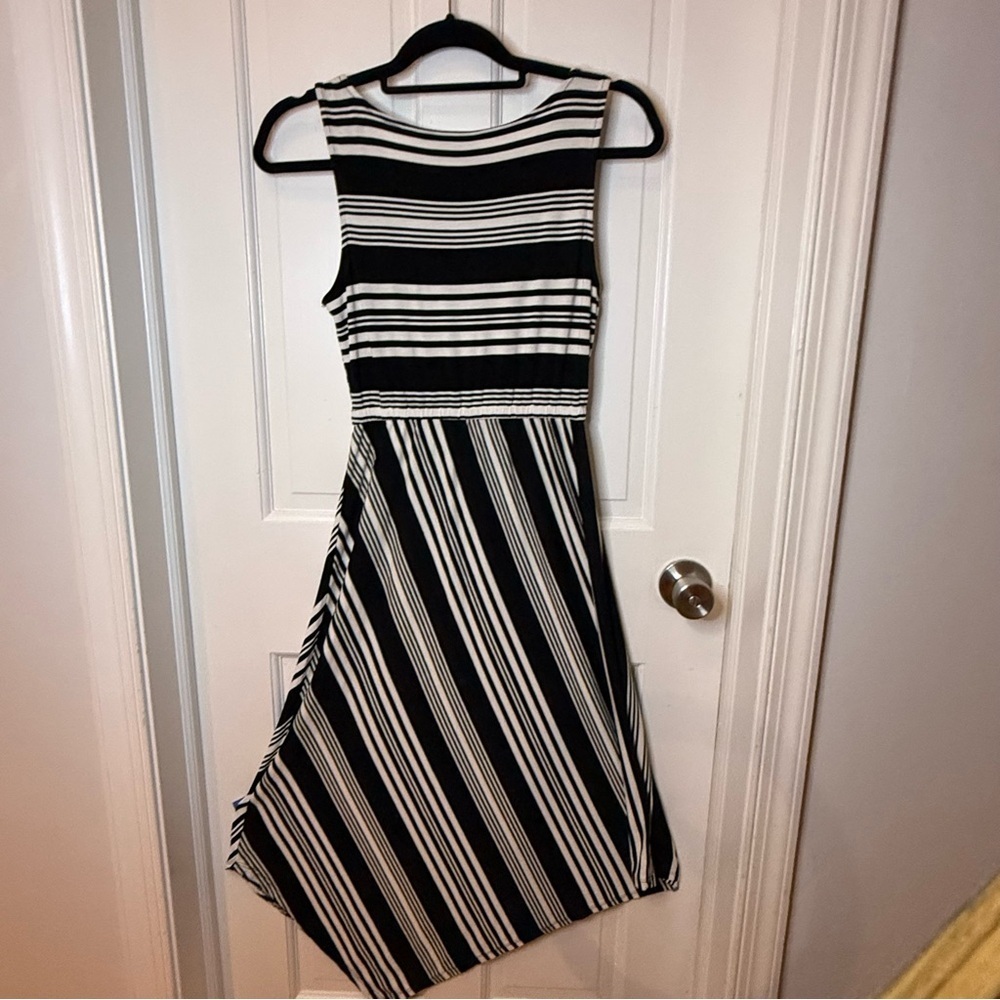 Apt. 9 Black and White Asymmetrical Fit and Flare Dress - Picture 7 of 11